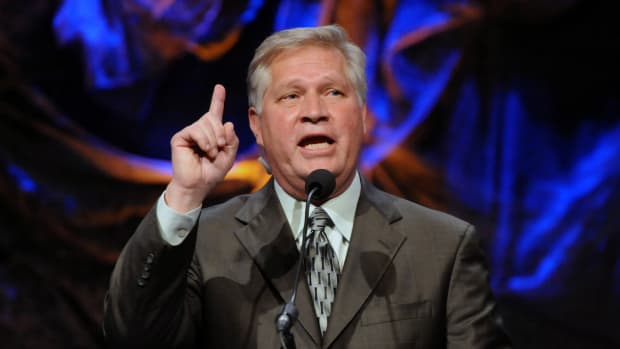Chris Mortensen emcees the Super Bowl Breakfast at the Westin Diplomat Resort & Spa.